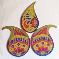IVEI MDF DIY Rangoli plates- Set of 3, with Pre-drawn design (Paisley)
