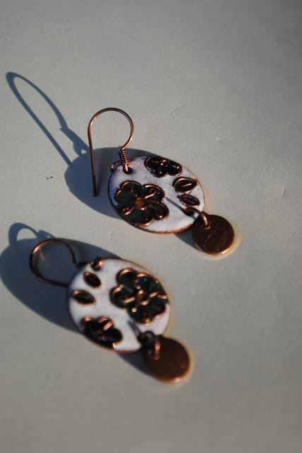 Ekibeki-Phool Earrings