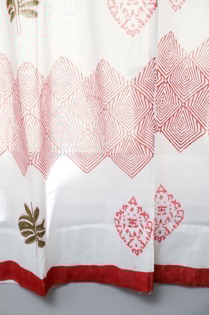 SootiSyahi 'Gleaming Zigzags' Handblock Printed Cotton Window Curtain