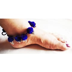 Juhi Malhotra-Festive Blue Anklet