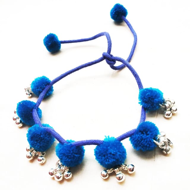 Juhi Malhotra-Casual Blue Anklet