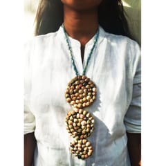 Juhi Malhotra-Layered Seashell Necklace