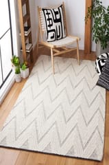 IMPERIAL KNOTS IVORY AND BLACK CHEVRON KILIM HAND WOVEN DHURRIE 4X6 Feet