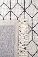 IMPERIAL KNOTS IVORY AND BLACK KILIM HAND WOVEN DHURRIE 5X8 FEET
