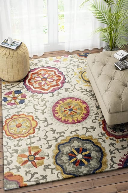IMPERIAL KNOTS MULTICOLOR SUZANI HAND TUFTED CARPET 5X8 FEET