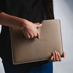 Caserack - Pure Leather IPad Sleeve - The Learner