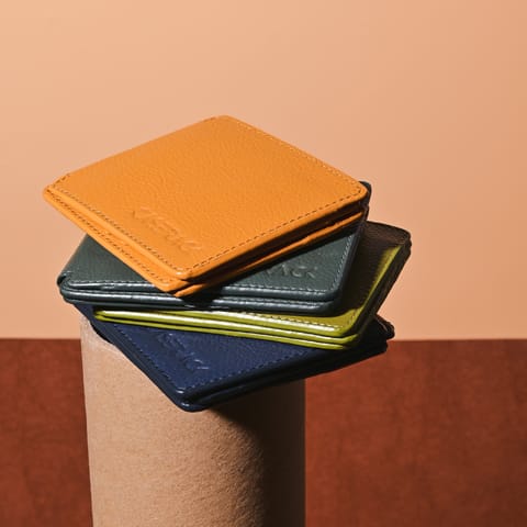 Caserack - Pure Leather Card Holder - The Statement