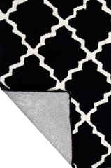 IMPERIAL KNOTS BLACK AND WHITE MOROCCAN HAND TUFTED CARPET 4X6 FEET