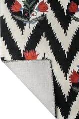 IMPERIAL KNOTS BLACK CHEVRON HAND TUFTED CARPET 4X6 FEET