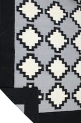 IMPERIAL KNOTS GREY AND BLACK AZTEC HAND WOVEN KILIM DHURRIE 5X8 FEET