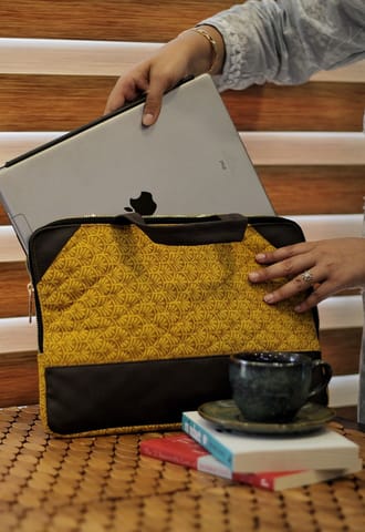 Draupadi - Mustard Laptop Zipper Sleeve