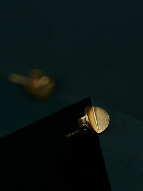 The Slow Studio - Disc Earrings - Gold