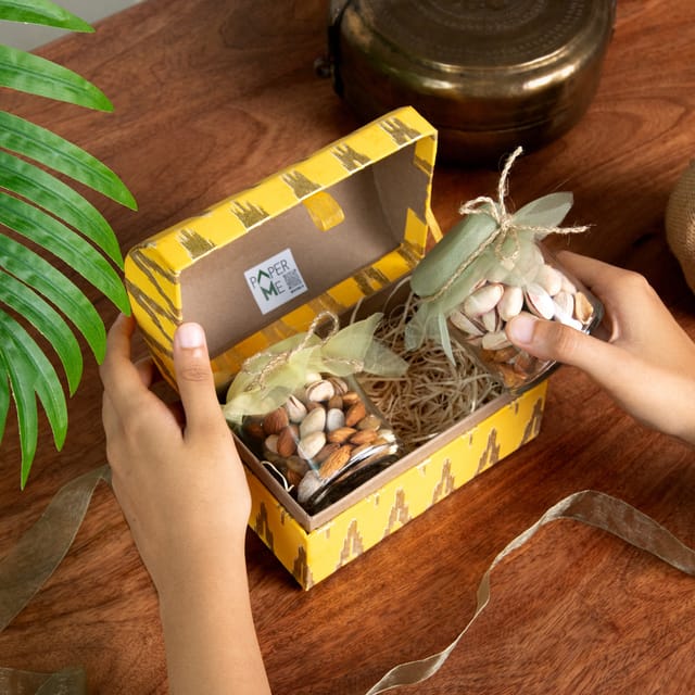 https://cdn.shopify.com/s/files/1/0778/7472/5158/files/7_1_4.jpg?v=1696508303
