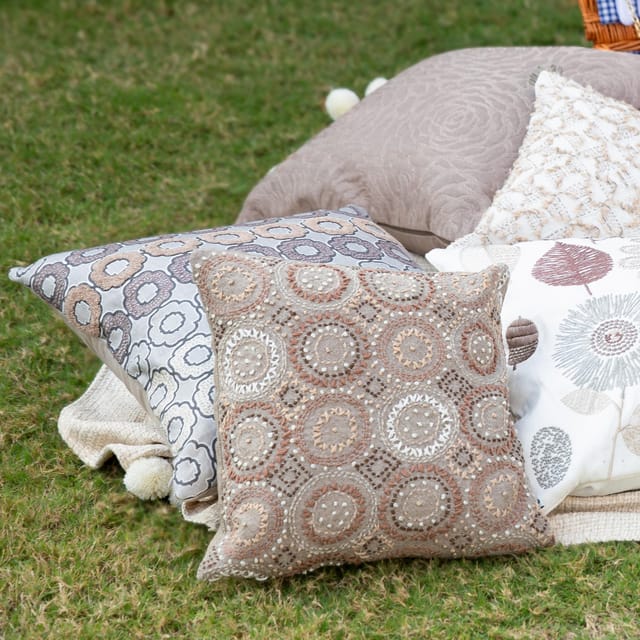 Onset Homes - Wreath Cushion Cover