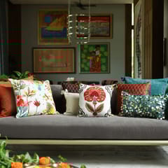 Onset Homes - Darwaja Quilted Cushion cover