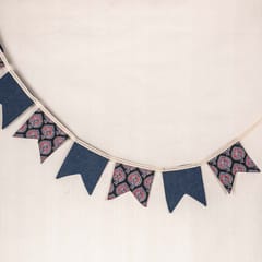 Buntings - Festive Charm