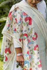 Guthali -Mughal Bagh Pastel Handpainted Dupatta