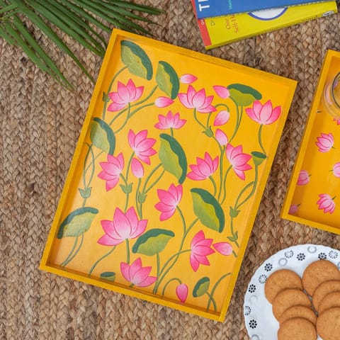Guthali -Pichwai Niraja Serving Tray In Pine Wood Large