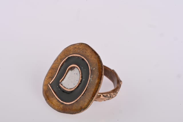 Ekibeki - Hand Crafted - Vartul Ochre Ring
