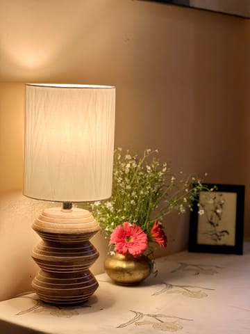Designs by Maulshree - Level Table Lamp