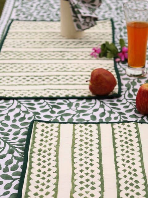 KALAAAI STUDIO - Reversible Organic Cotton Placemats, set of 4, Abstract Leaf Design