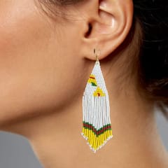 Prashast - Poppy dangling earrings