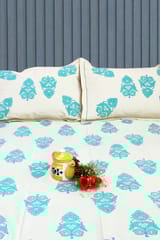 Rustic Route - Aquamarine Green Traditional Print Bedspread with Pillow Covers