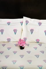 Rustic Route- Pink Tulip Print Bedspread with Pillow Covers