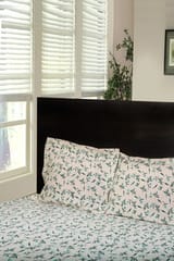 Rustic Route- Peacock Green & Aquamarine Green Flower of Grass print Bedspread with Pillow Covers