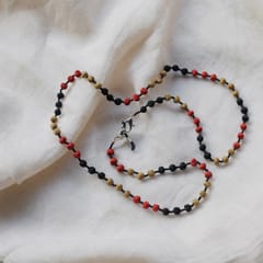 PAULAMI - Beeja Specs string cum necklace - BEE-MS4