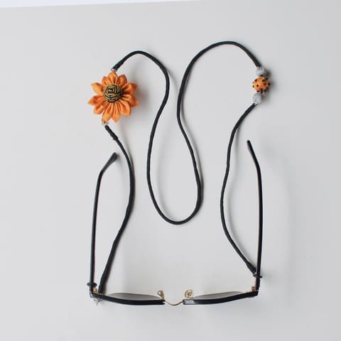PAULAMI - Surajmukhi specs/mask string SM-SP1