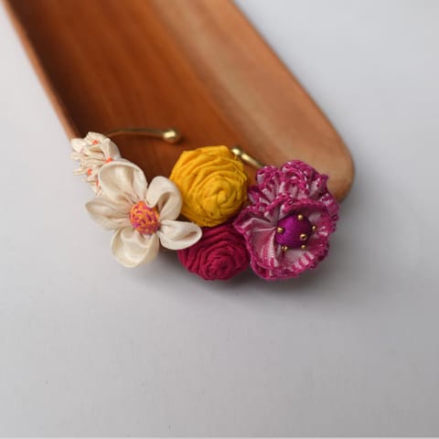 PAULAMI - Gul cuff Bracelet- GUL-BR1