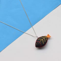 PAULAMI - illeesh Pendant with chain- Black IL-PEN2