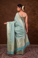 HKV Benaras -Pure Katan silk Kadhwa check Floral Bootidaar Jangla with Traditional Border Banarasi Saree