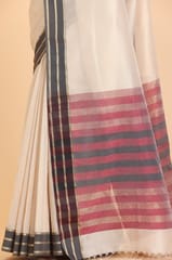 Living Looms of India - Maheshwari Resham Ruiphool Border Grey Saree