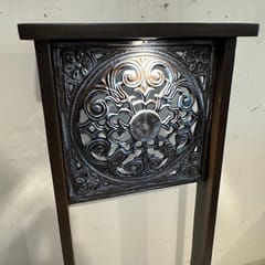 Khoj Crafts - Cast iron  Pedestal : Ruhana 2