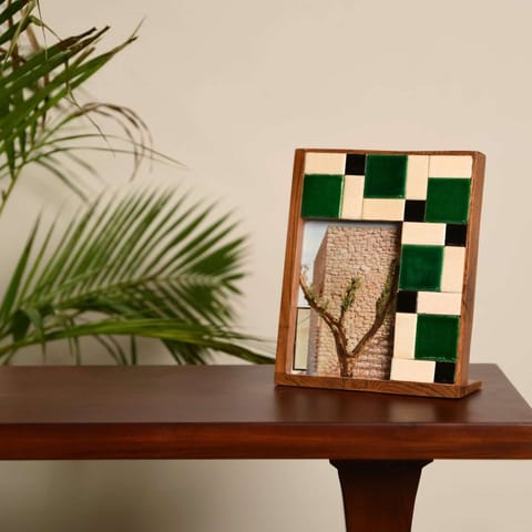 Opaque Studio-Blade of Grass Photo Frame
