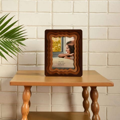 Opaque Studio-Stream Photo Frame