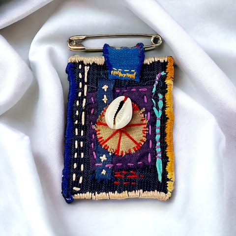 UMW - Thread Craft Artisan Brooch