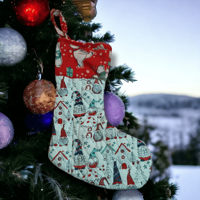 UMW - Christmas Stocking (White)