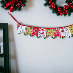 UMW - Christmas Bunting (Tricolor)
