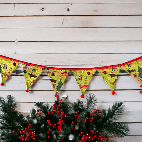 UMW - Christmas Bunting (Green)