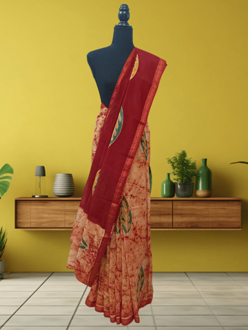 Anoothi-A Handpainted Batik Maheshwari Silk Cotton Saree in Red and Beige