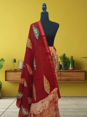 Anoothi-A Handpainted Batik Maheshwari Silk Cotton Saree in Red and Beige