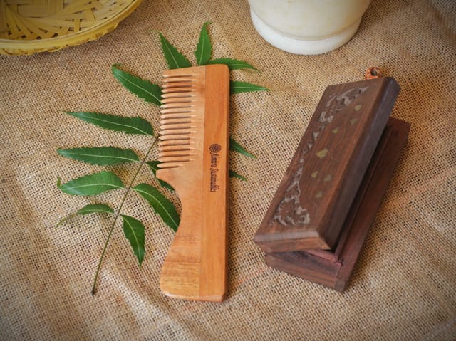 Almitra Sustainables-Neem Wood Hair Comb – Handle