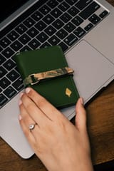 Green Hermitage - Neith - Cactus Leather Cardholder (Green & Cork)