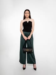 Green Hermitage - Nyx Duffle Bag - Apple Leather (Black [Embroidery ])
