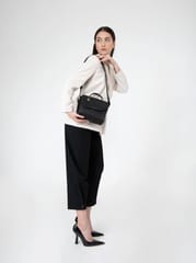 Green Hermitage - Asteria Stachel/ Crossbody Bag - Apple Leather (Black)