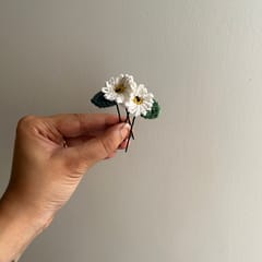 Ikriit’m - Daisy Crochet Hairpins