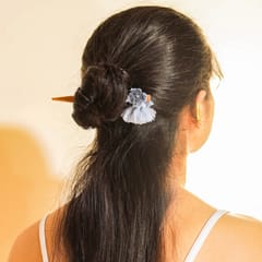 Ikriit’m - Hydrangea Crochet Hair Stick